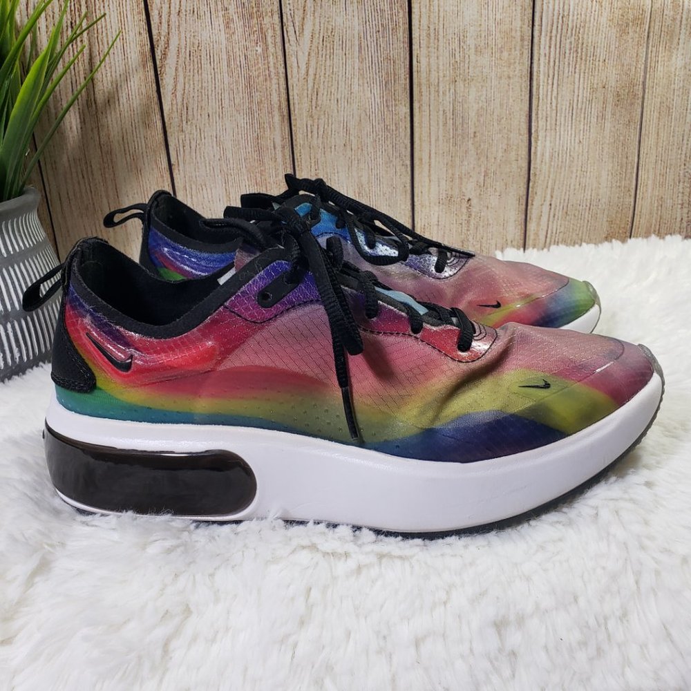 NIKE AIR MAX Women's 7.5 Multicolor Rainbow Lace-up, Casual, Active Sneakers GUC - Picture 5 of 13